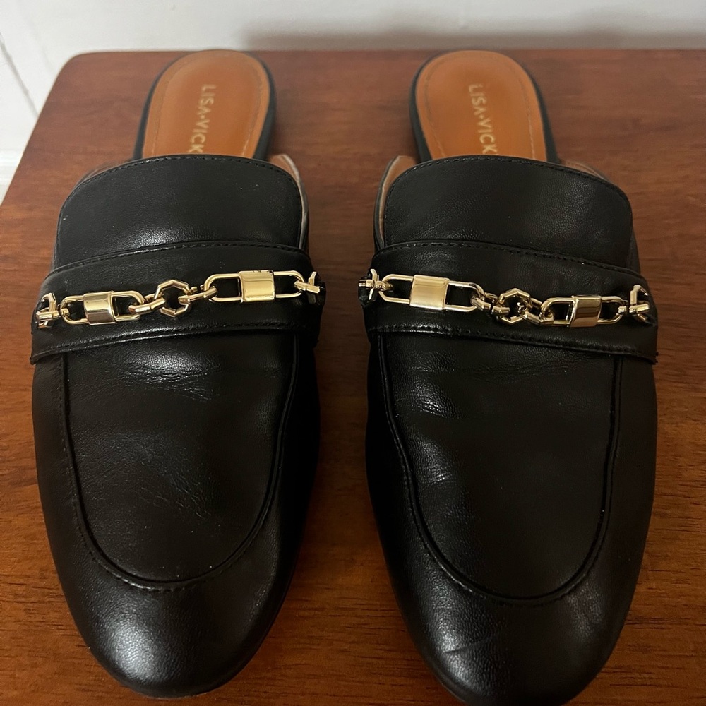 Elegant Black Leather Mules with Gold Chain